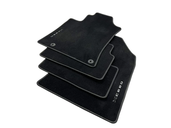 Kia X-Ceed CD Tapis de sol en velours noir à partir de 2018