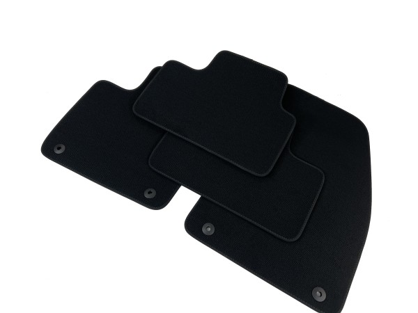 Volvo XC40 floor mats black velor carpet fabric from year 2017
