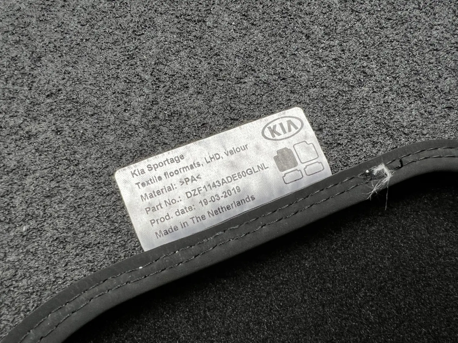 Velour floor mats Kia Sportage GT Line silver stitching